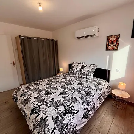 Maison - Maison Moderne Cozy Avec Exterieur 度假居 *