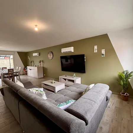 Maison - Maison Moderne Cozy Avec Exterieur 度假居 *